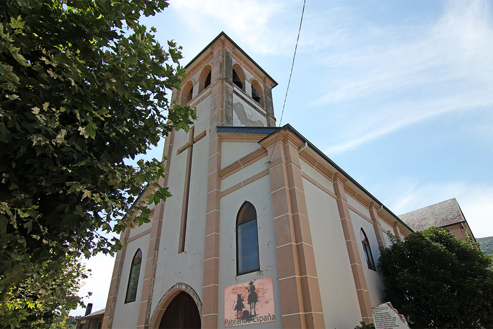 Villamartín de Valdeorras​ o Vilamartín de Valdeorras